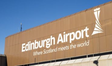Booking An Airport Transfer: 7 Powerful Reasons To Choose Scotland Taxi St Andrews