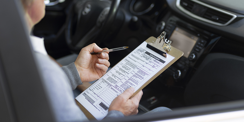 Why a Taxi Driver Licence Is Essential for Safe Travel in St Andrews