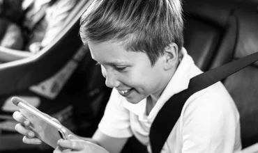 School Contracts: Safe & Reliable Transport